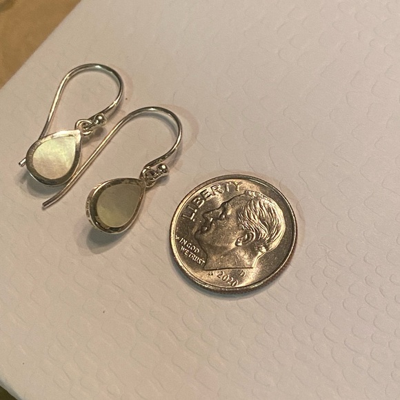 .925 stamped silver shell drop earrings - Picture 4 of 7